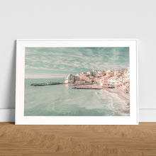 Load image into Gallery viewer, Santorini coastline poster
