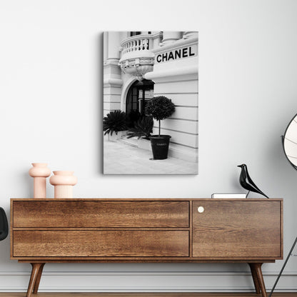 Sideboard decor with fashion wall art